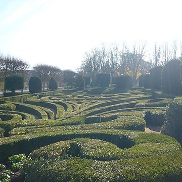 Jardin de lÉvêché de Castres