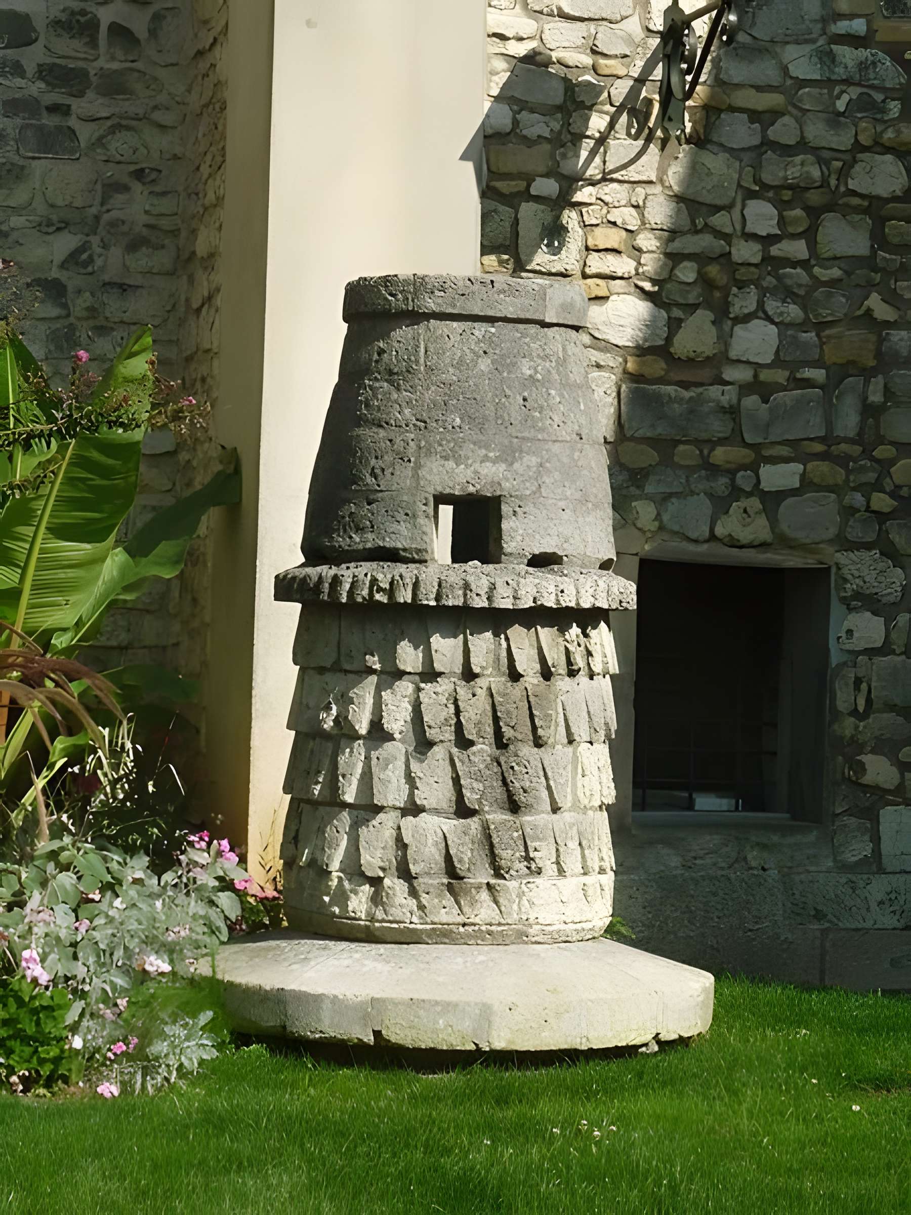 Lanterne des morts d'Angoulême 