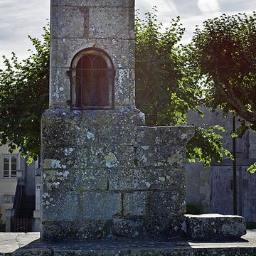 Lanterne des morts dAntigny