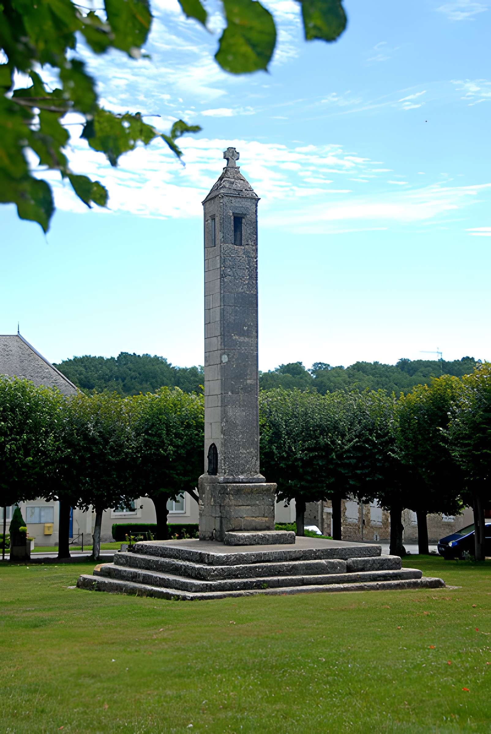 Lanterne des morts d'Antigny