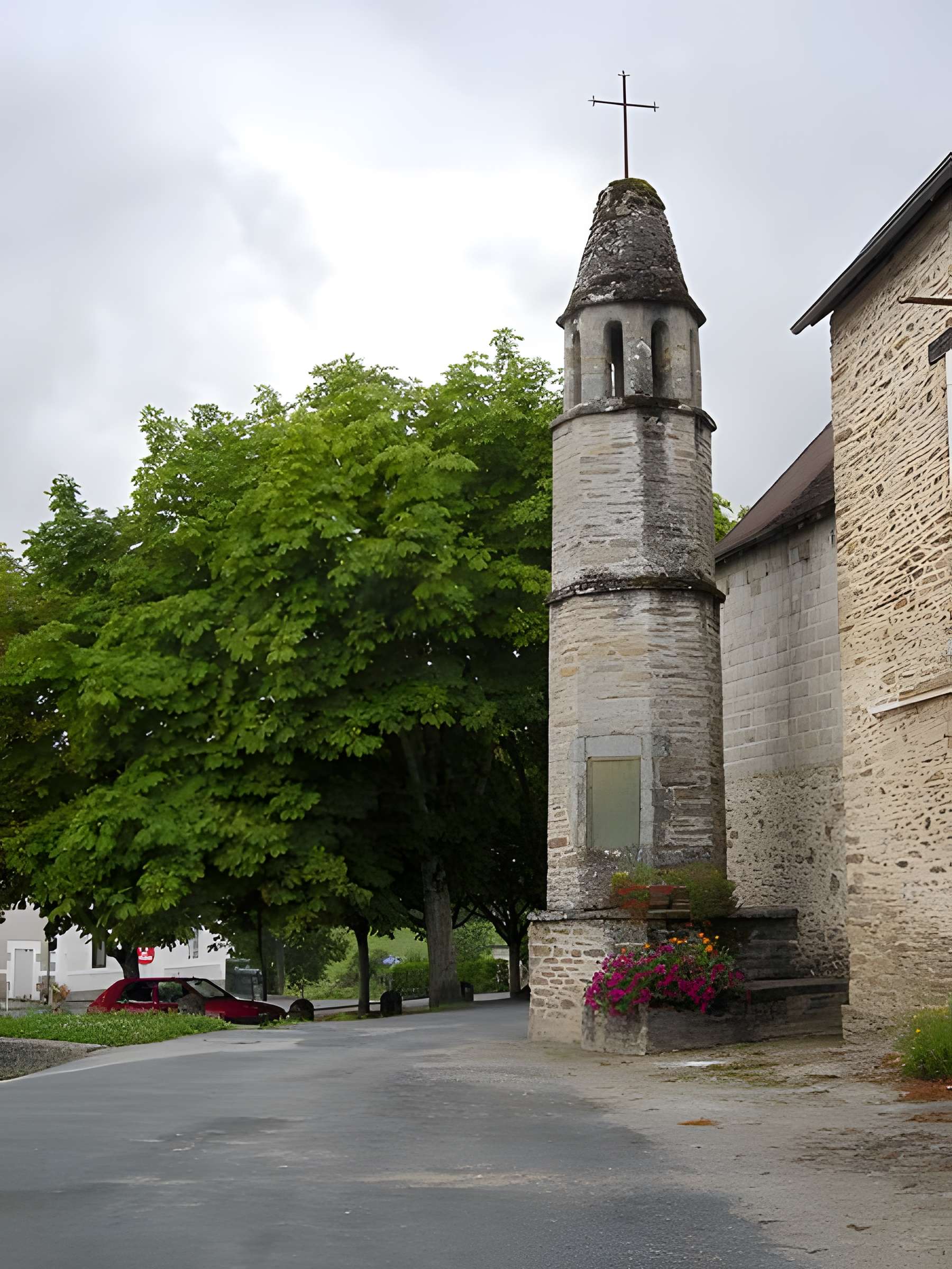 Lanterne des morts de Coussac-Bonneval