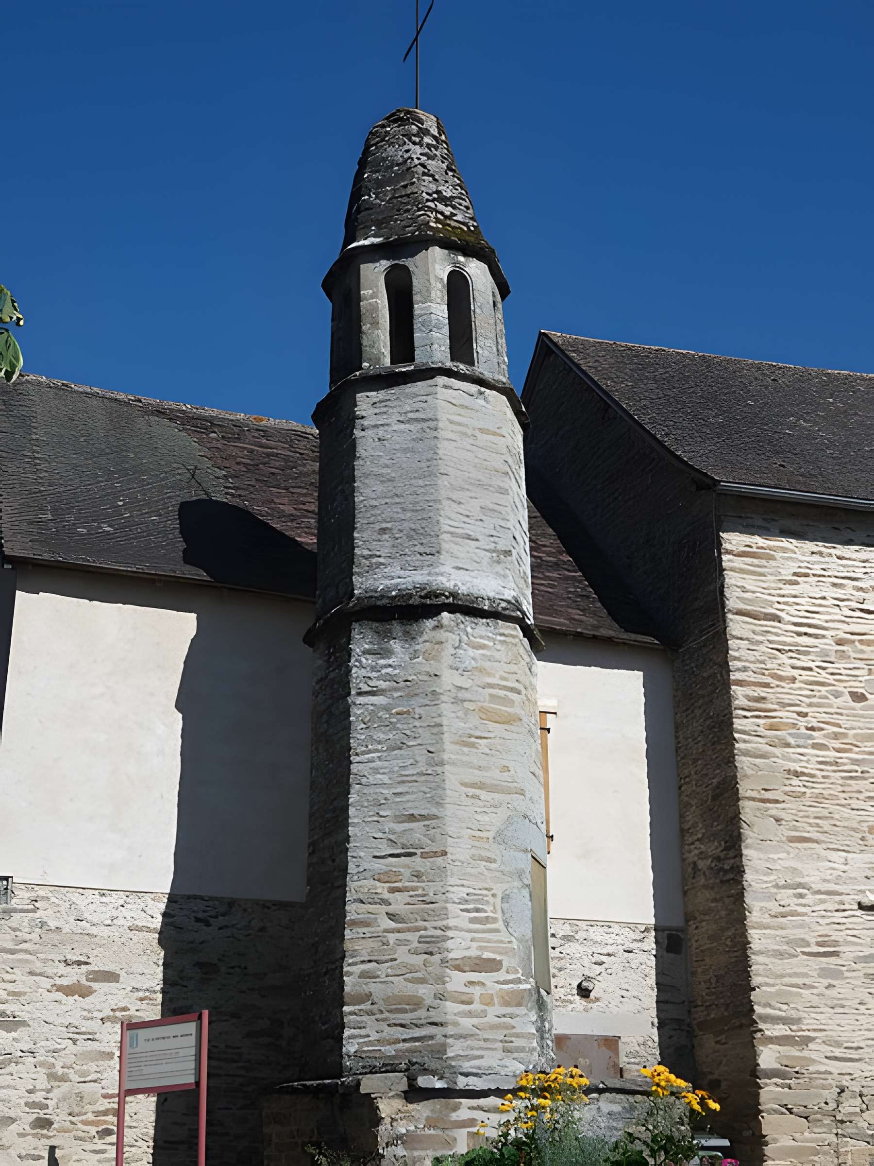 Lanterne des morts de Coussac-Bonneval