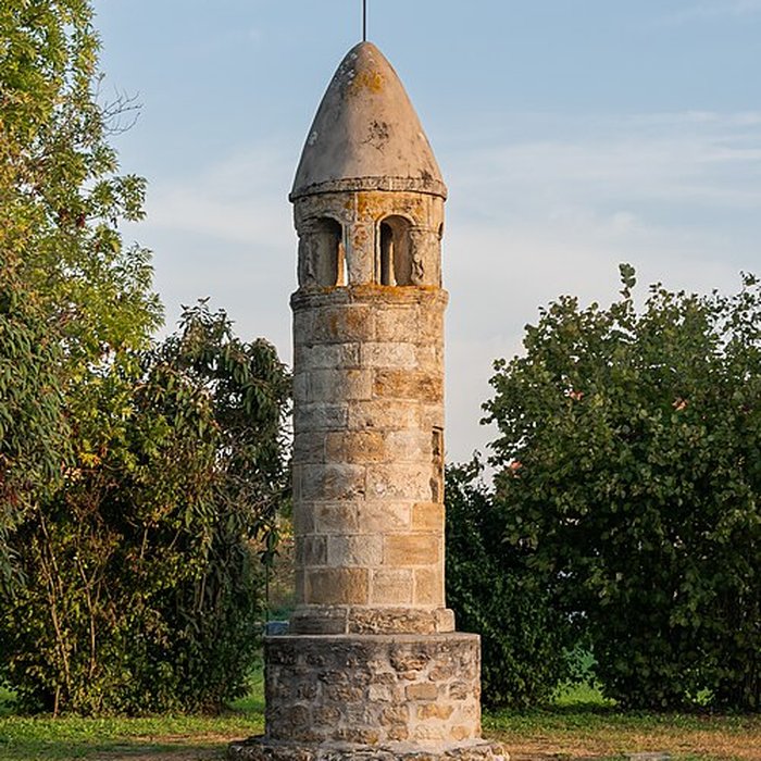 Photo de Lanterne des morts de Culhat