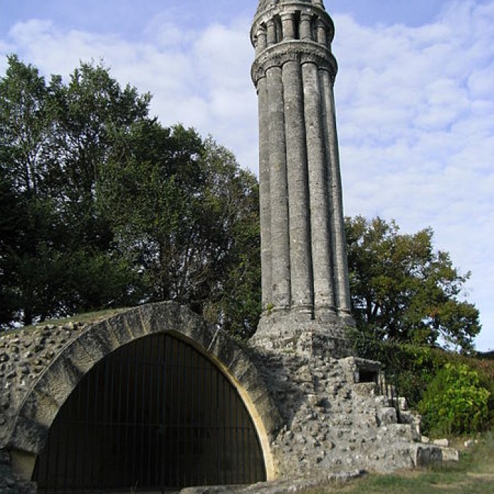 Photo de Lanterne des morts de Fenioux