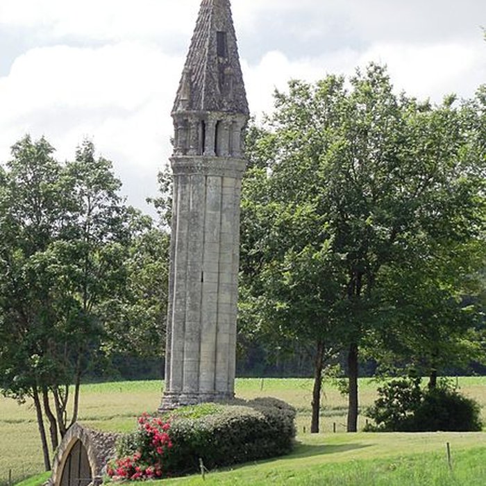 Photo de Lanterne des morts de Fenioux