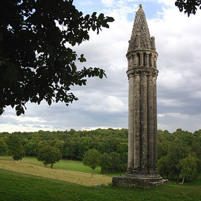 Photo de Lanterne des morts de Fenioux