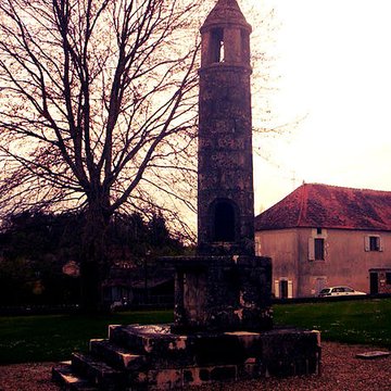 Lanterne des morts de Journet