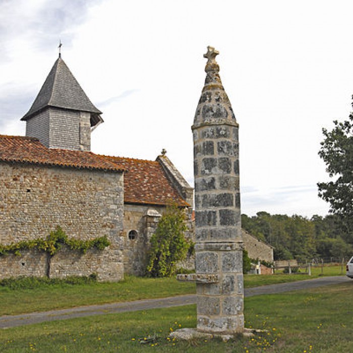 Photo de Lanterne des morts de Moussac