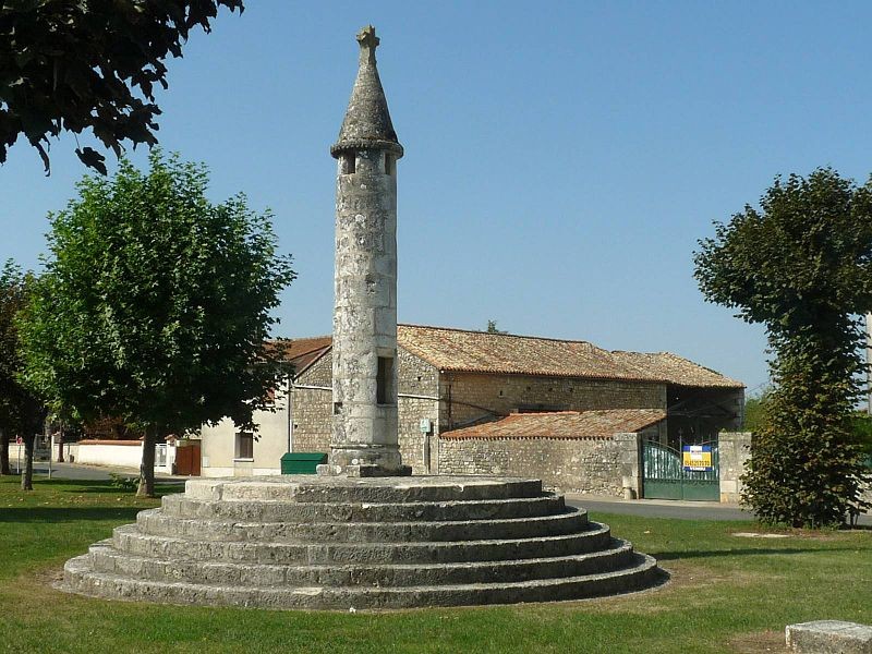 Photo de Lanterne des morts de Pranzac