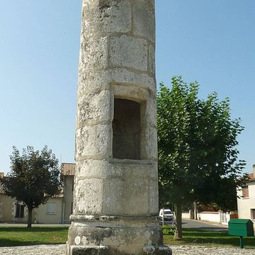 Lanterne des morts de Pranzac