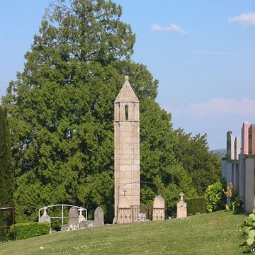 Lanterne des morts de Saint-Agnant-de-Versillat