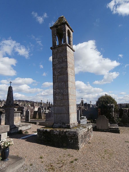Photo de Lanterne des morts de Saint-Victurnien