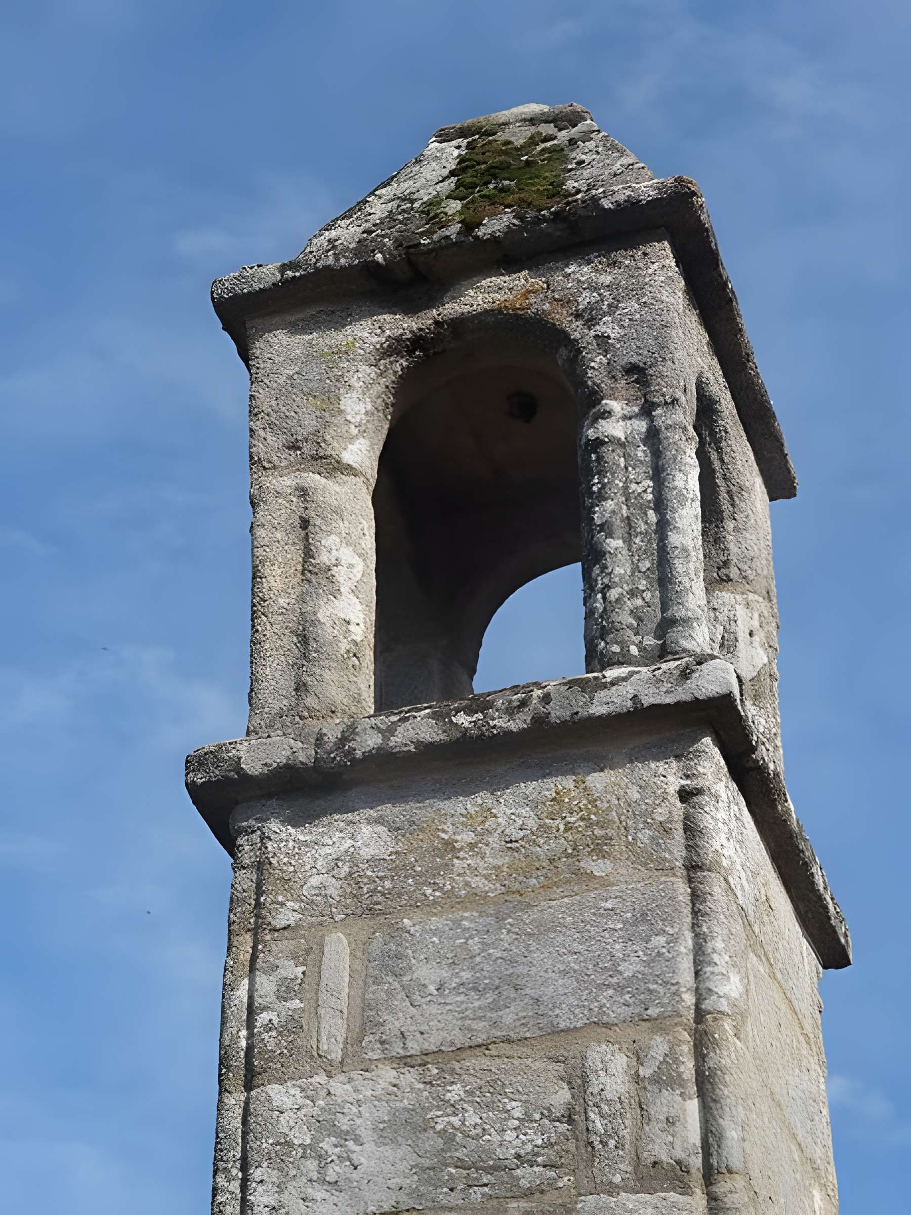 Lanterne des morts de Saint-Victurnien