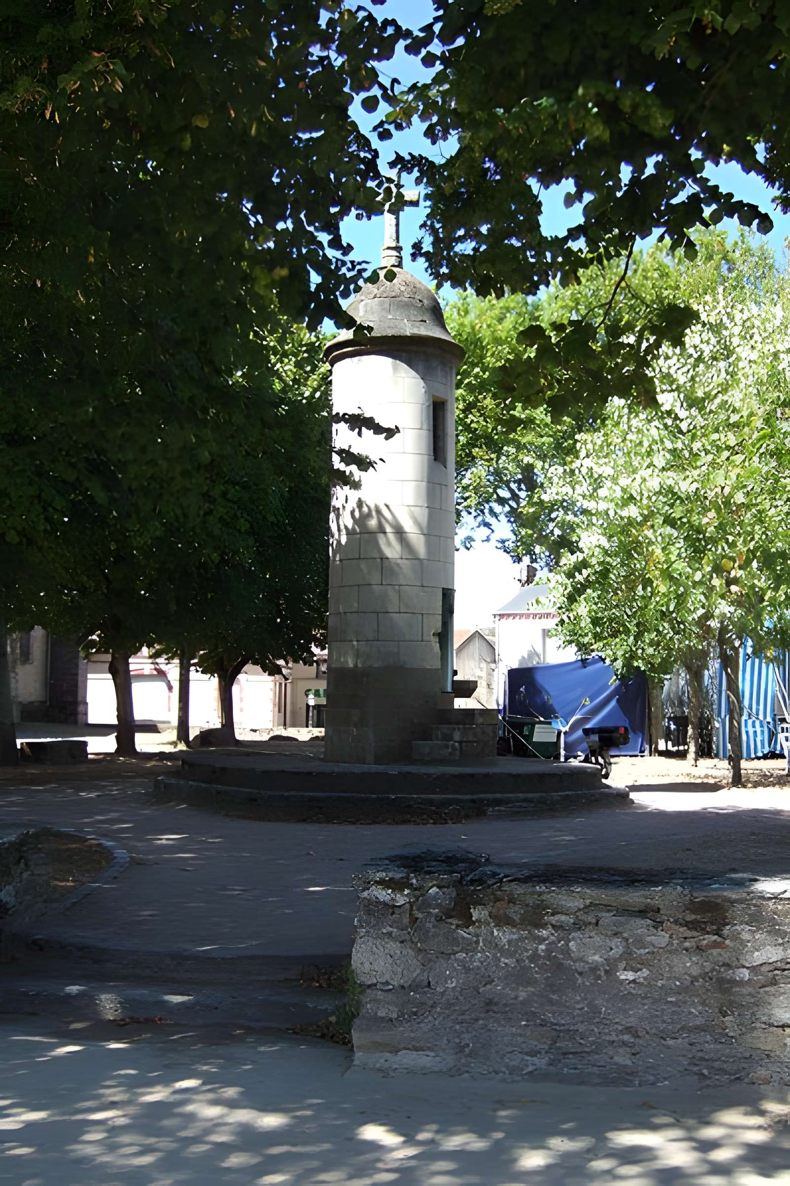 Lanterne des morts des Moutiers-en-Retz 