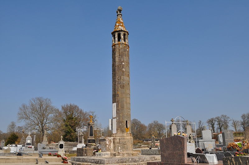 Photo de Lanterne des morts d'Oradour-Saint-Genest