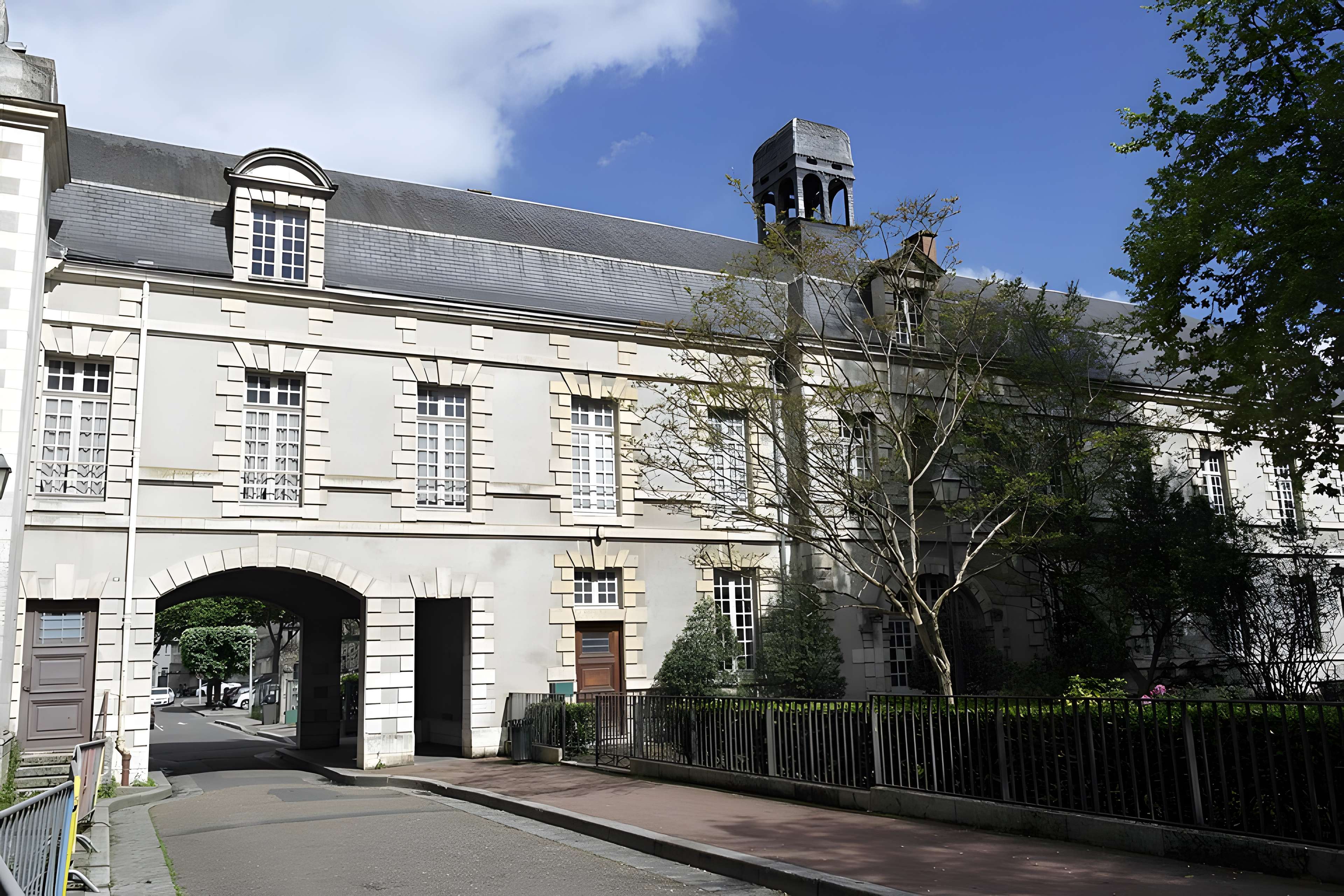 Le collège jésuite de Blois