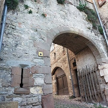 Porte de ville dite le Portanel