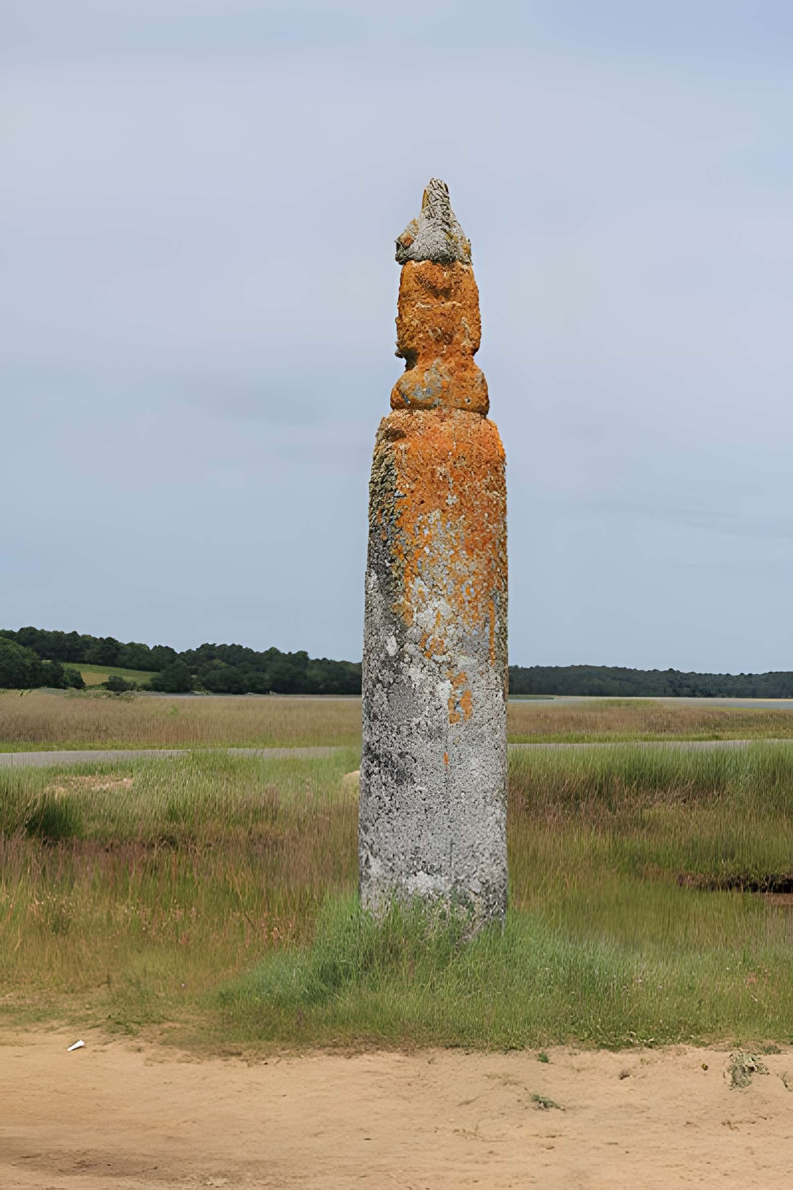 Lech de Men-er-Menah à Locoal-Mendon