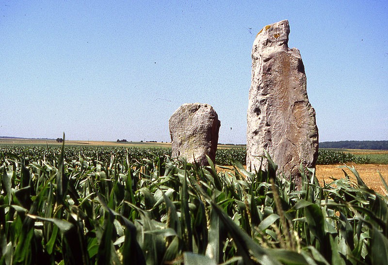 Photo de Les Pierres Jumelles de Mont-Saint-Eloi