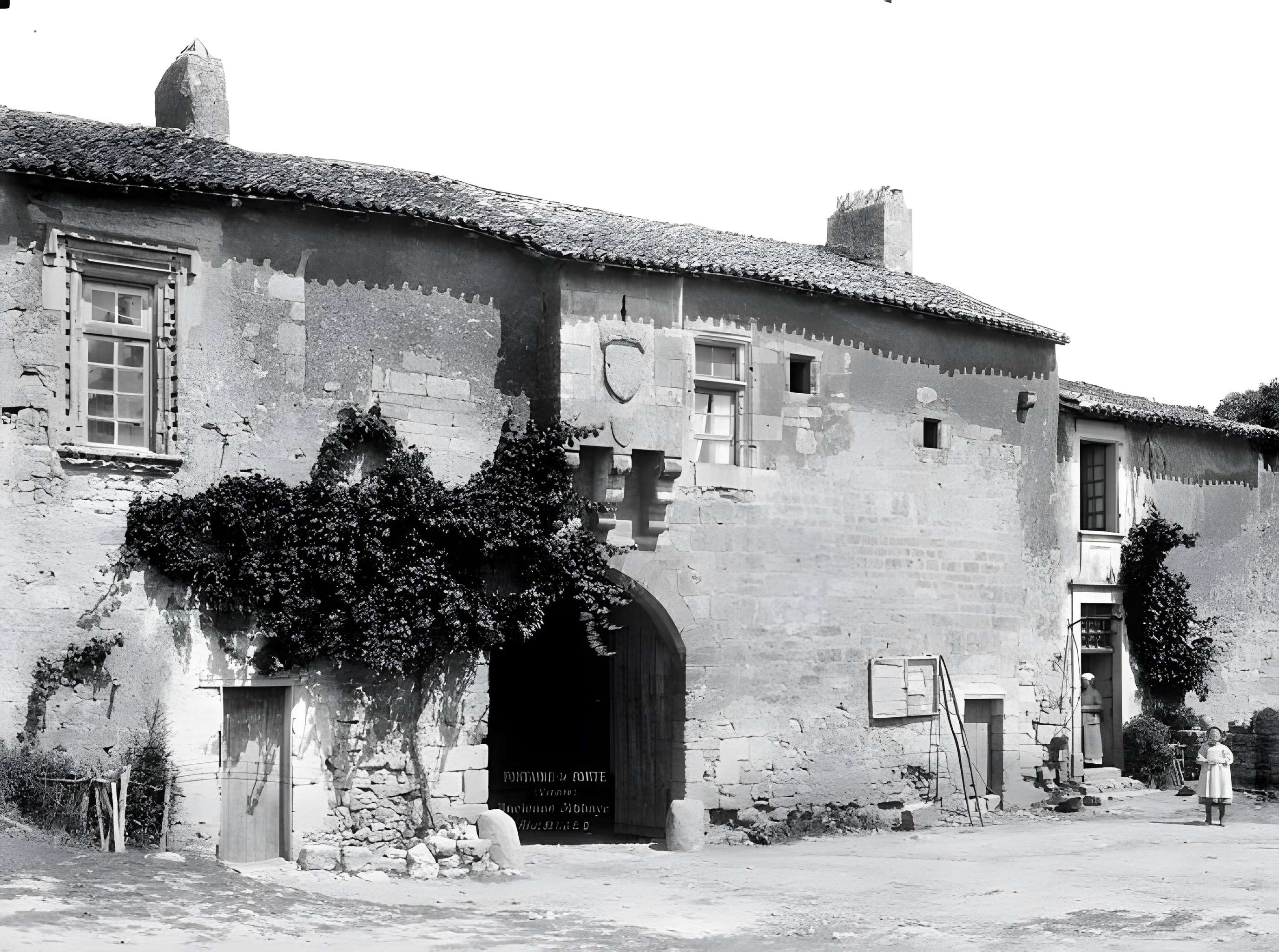 Logis abbatial de Fontaine-le-Comte