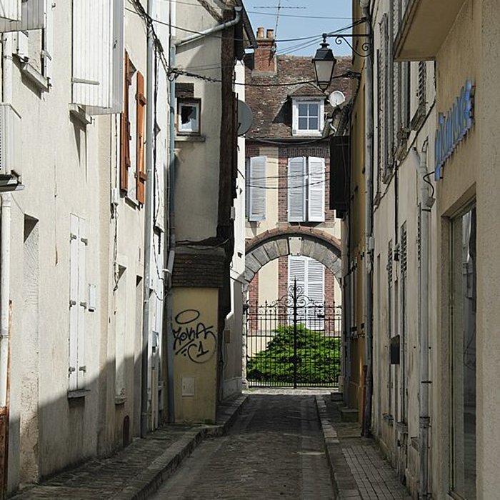 Photo de Logis du Grand-Cerf à Montereau-Fault-Yonne