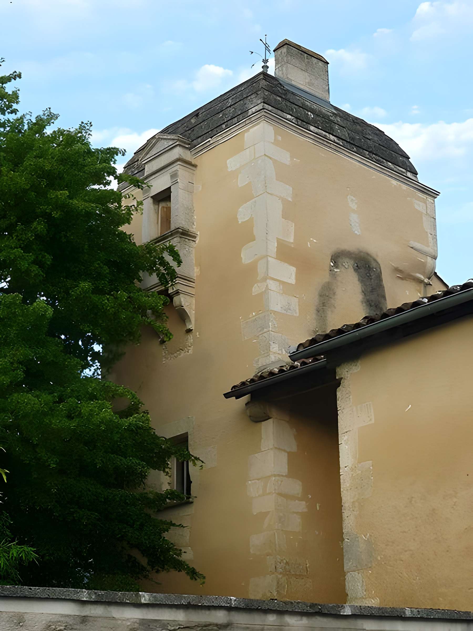 Logis du Maine blanc à Angoulême 