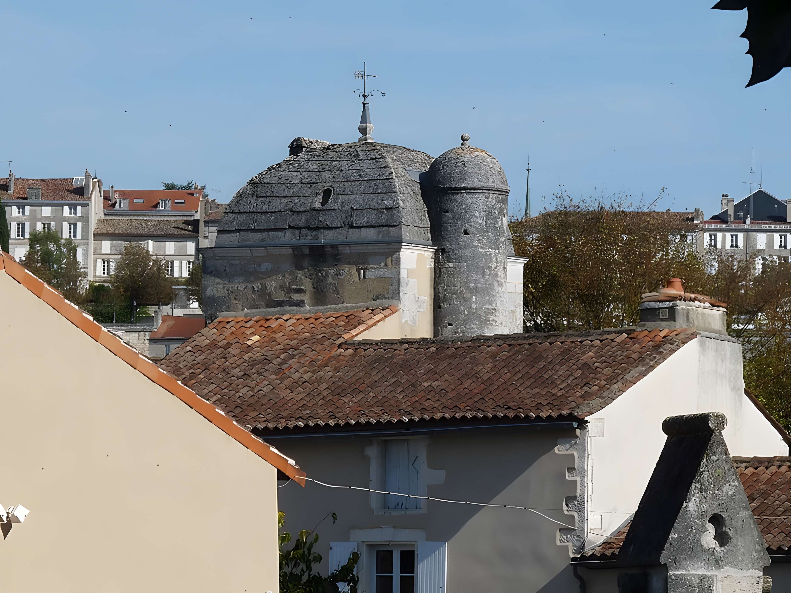 Logis du Maine blanc à Angoulême