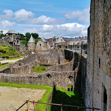 Logis seigneurial de lEscuray à Prinquiau