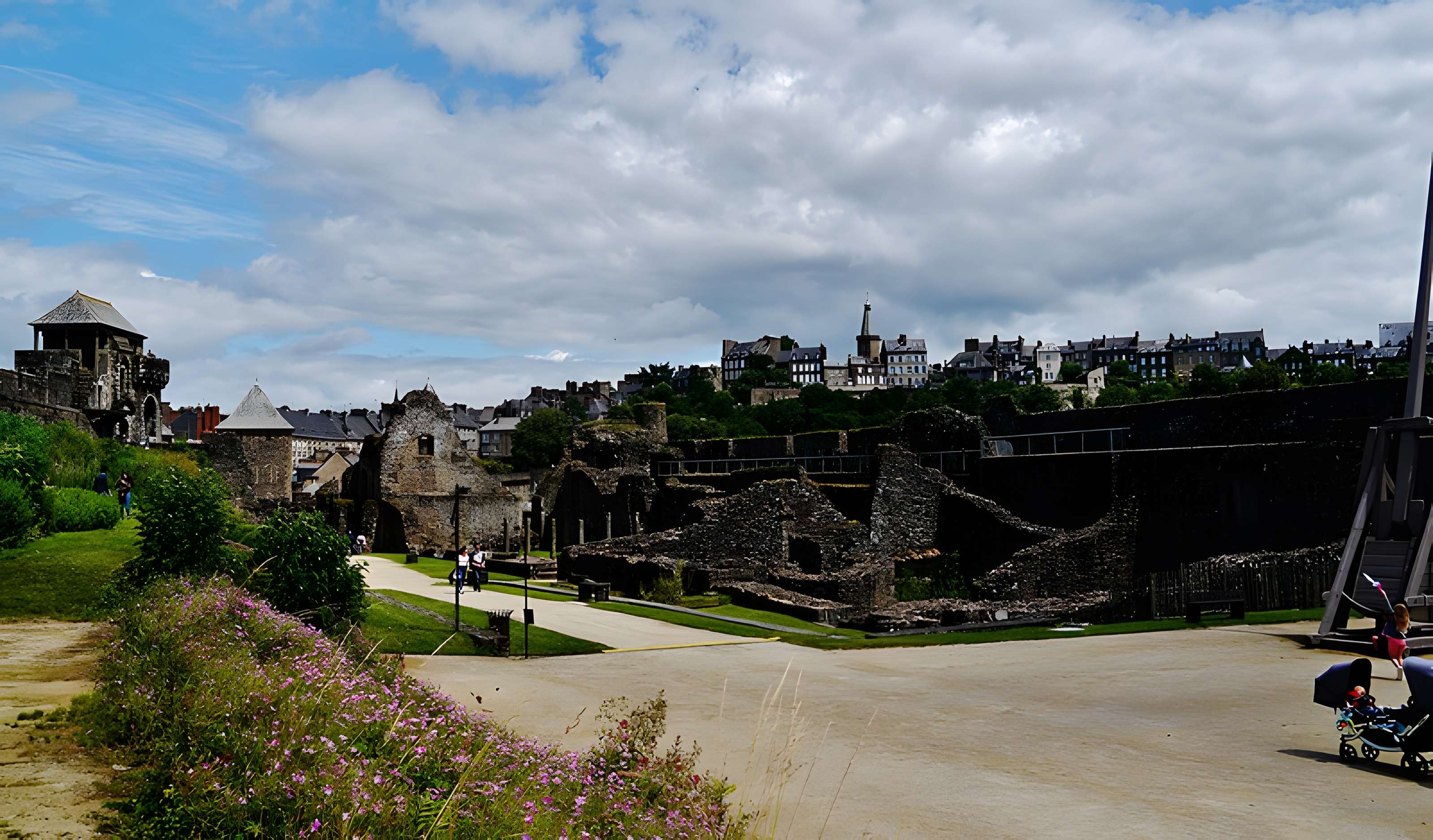Logis seigneurial de l'Escuray à Prinquiau
