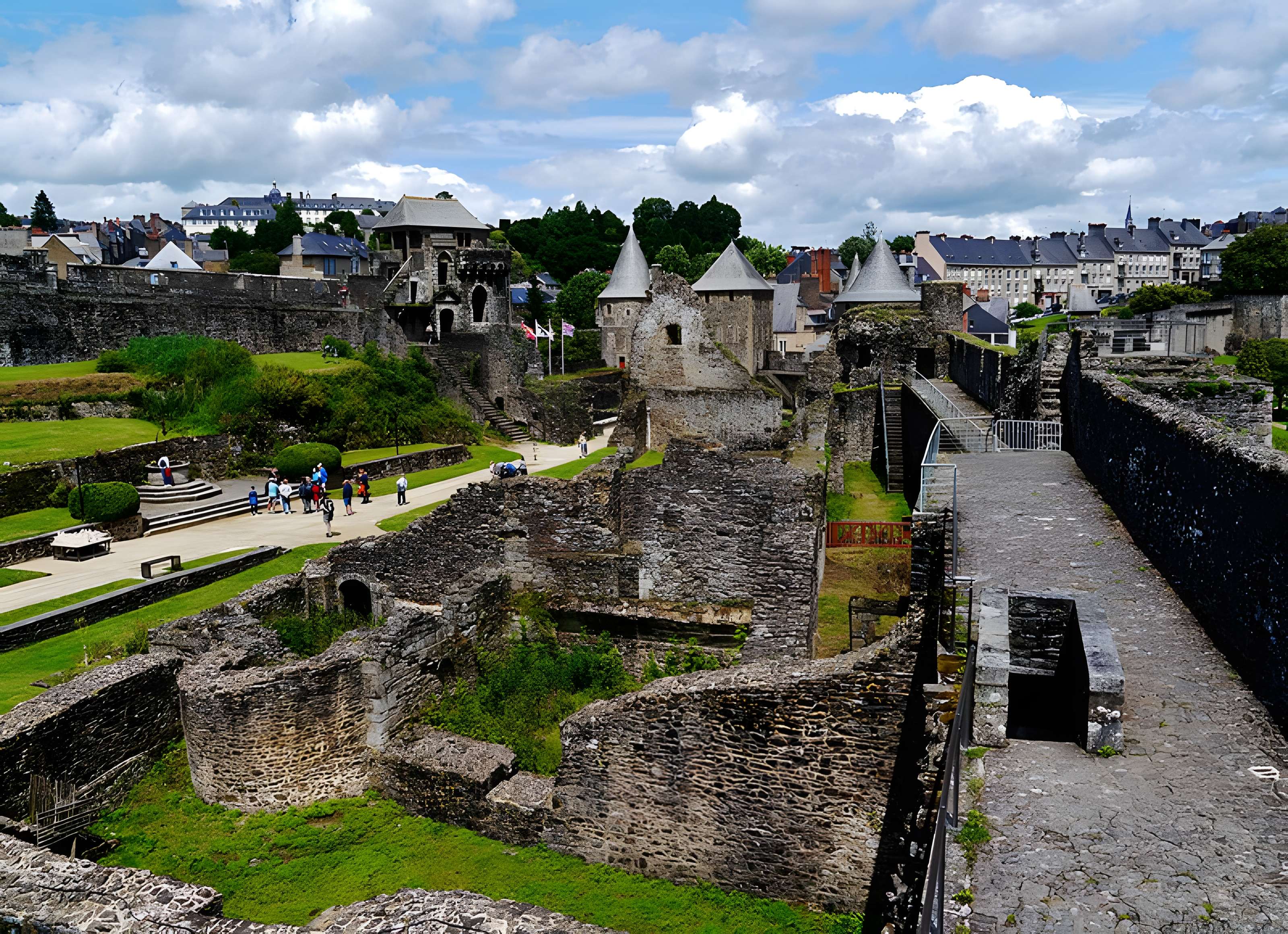 Logis seigneurial de l'Escuray à Prinquiau