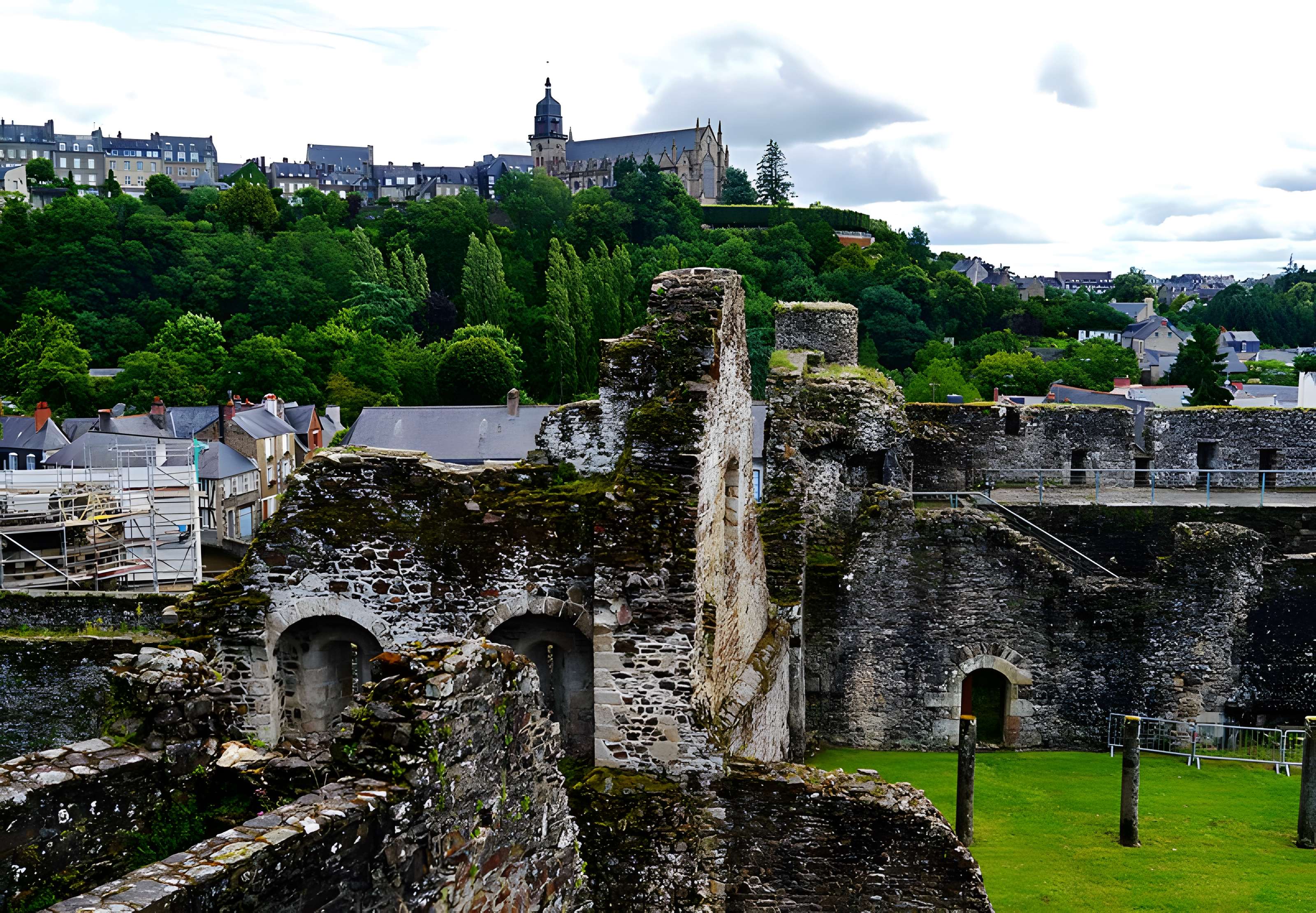 Logis seigneurial de l'Escuray à Prinquiau