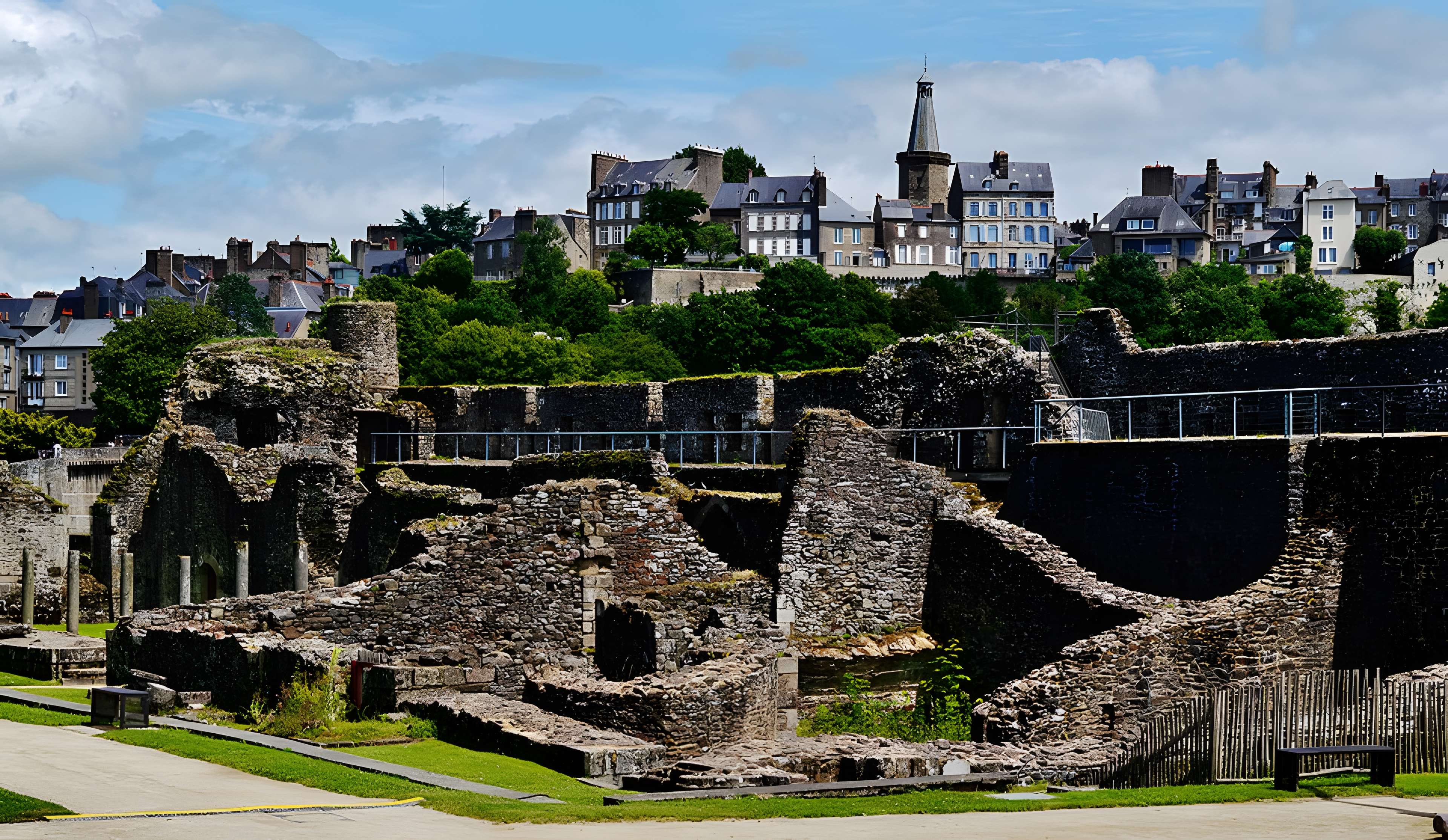 Logis seigneurial de l'Escuray à Prinquiau