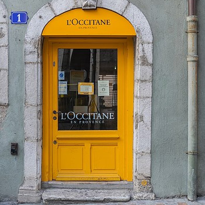 Photo de Magasin 1 Rue Jean-Jacques-Rousseau à Annecy