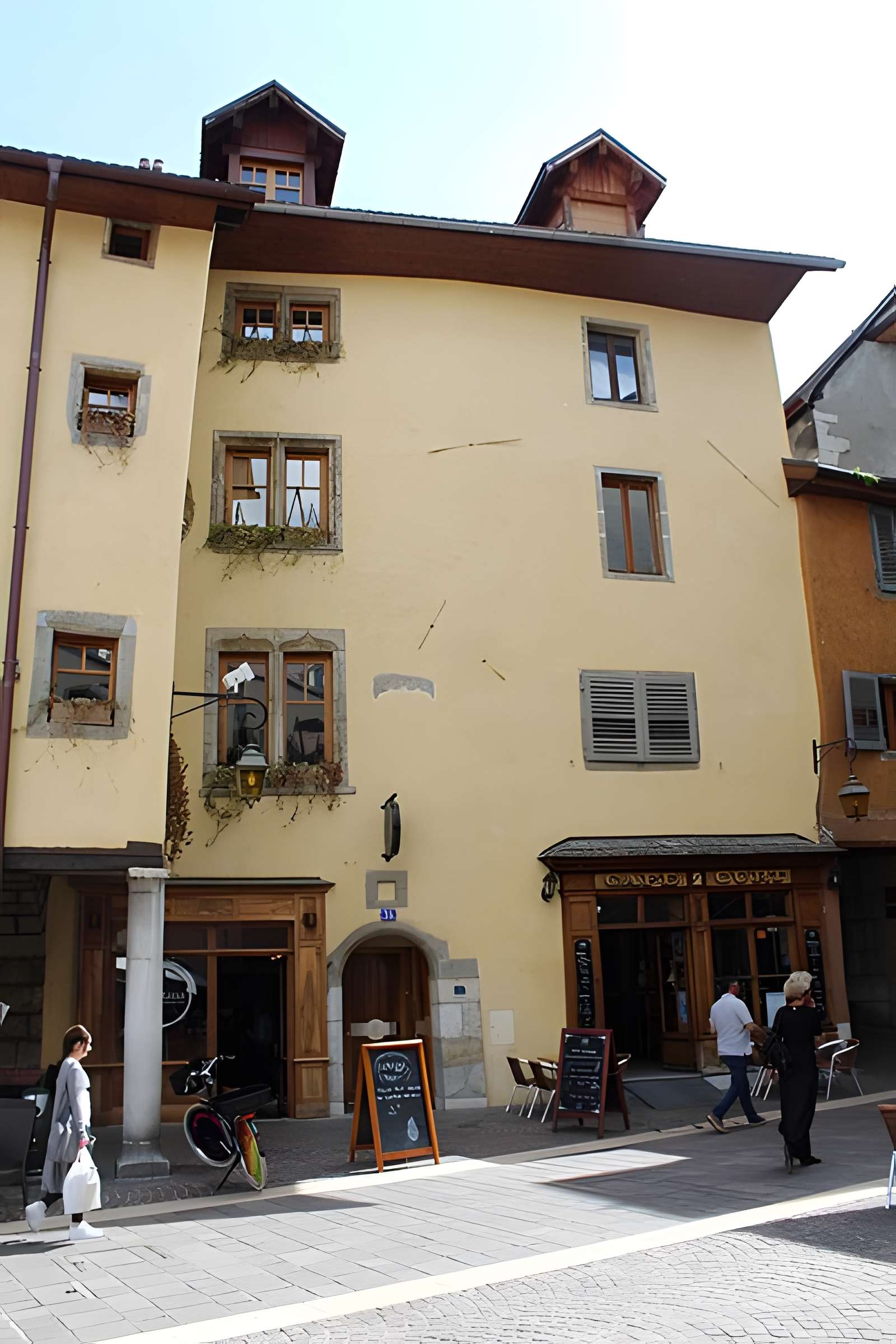 Magasin 35 Rue Sainte-Claire à Annecy