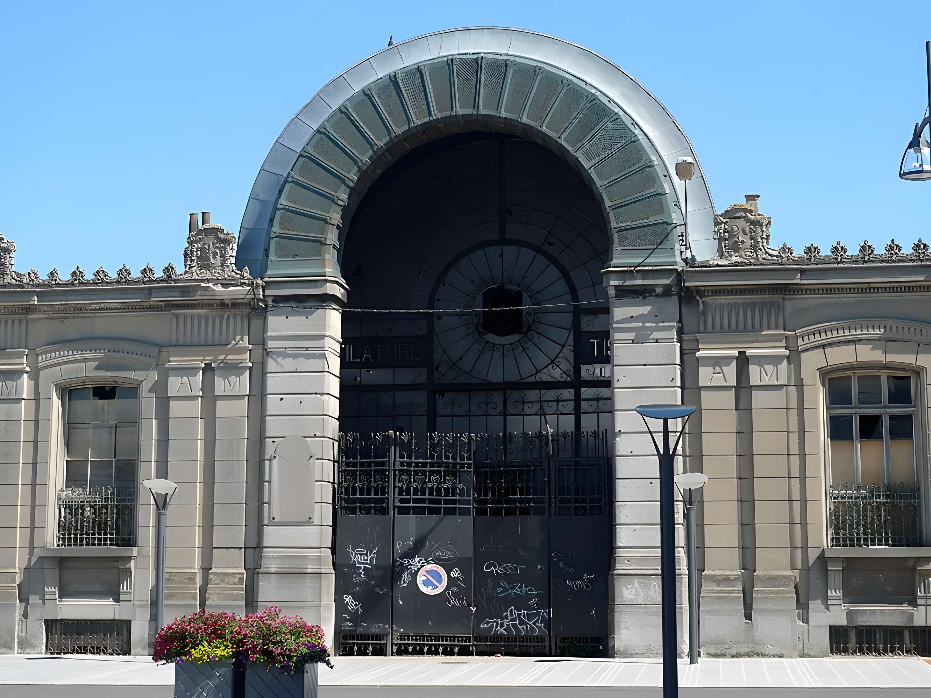 Magasin de commerce Mahieu à Armentières
