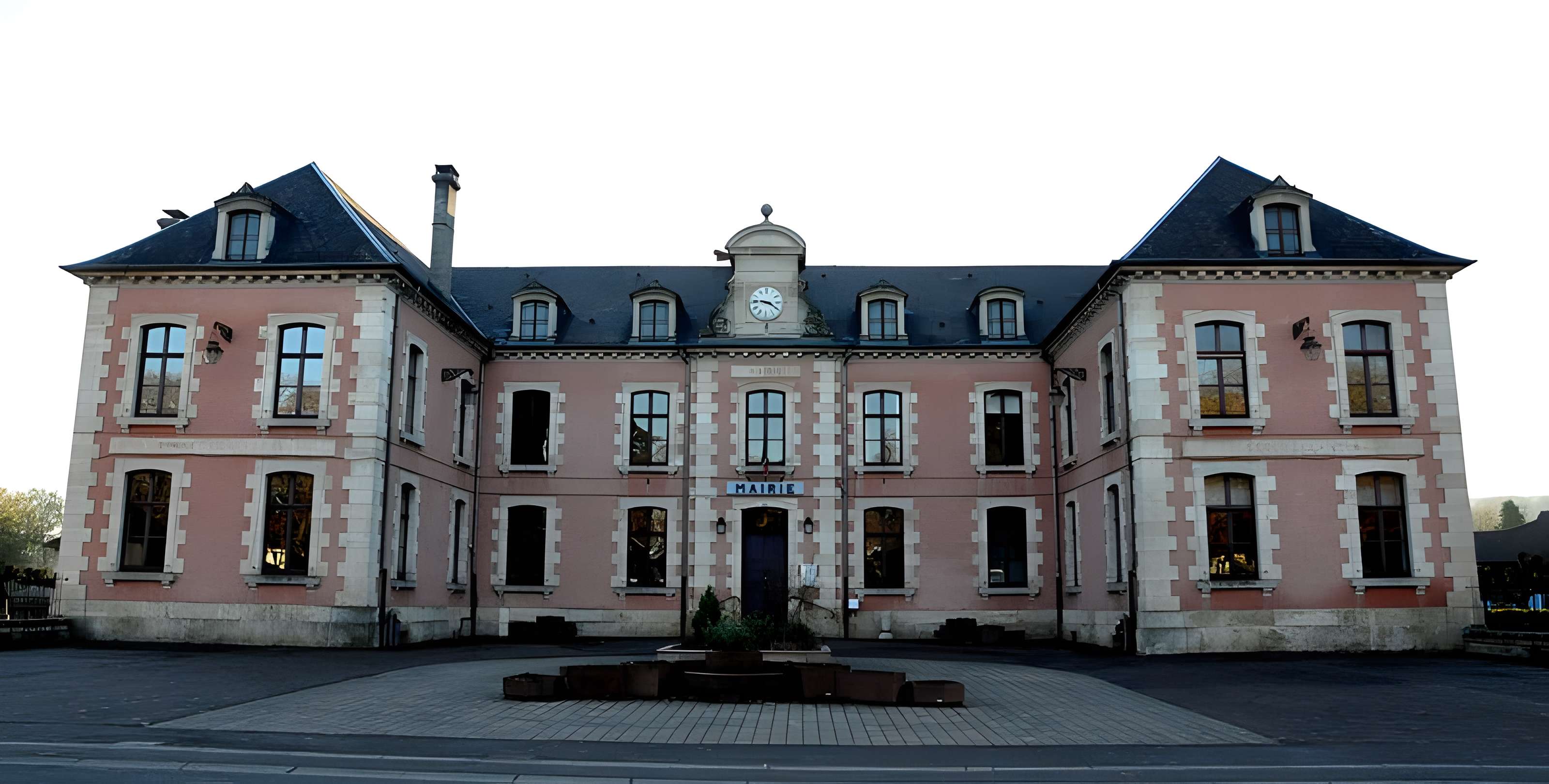 Mairie justice de paix et école de Scey-sur-Saône-et-Saint-Albin 