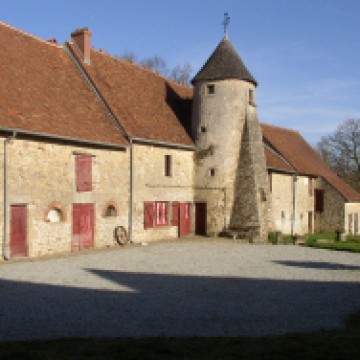 maison a arnac la poste