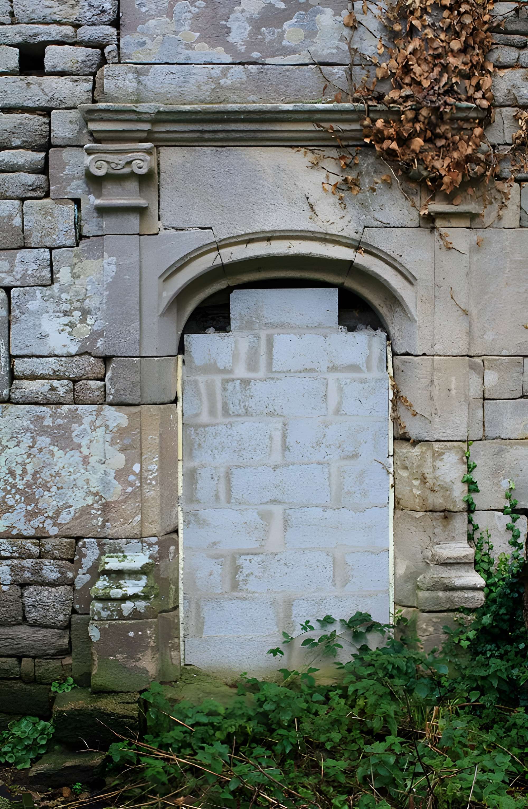 Maison à la Ville au Lau à Cruguel