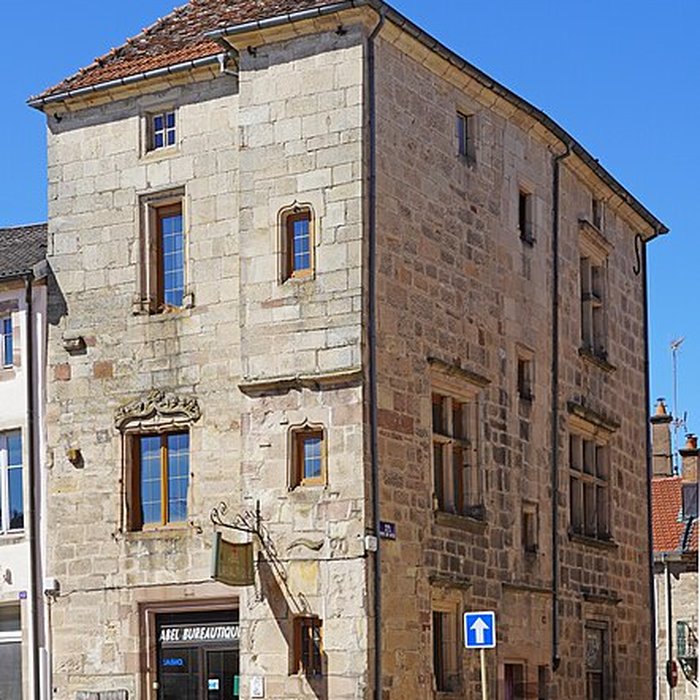 Photo de Maison à loriflamme à Luxeuil-les-Bains