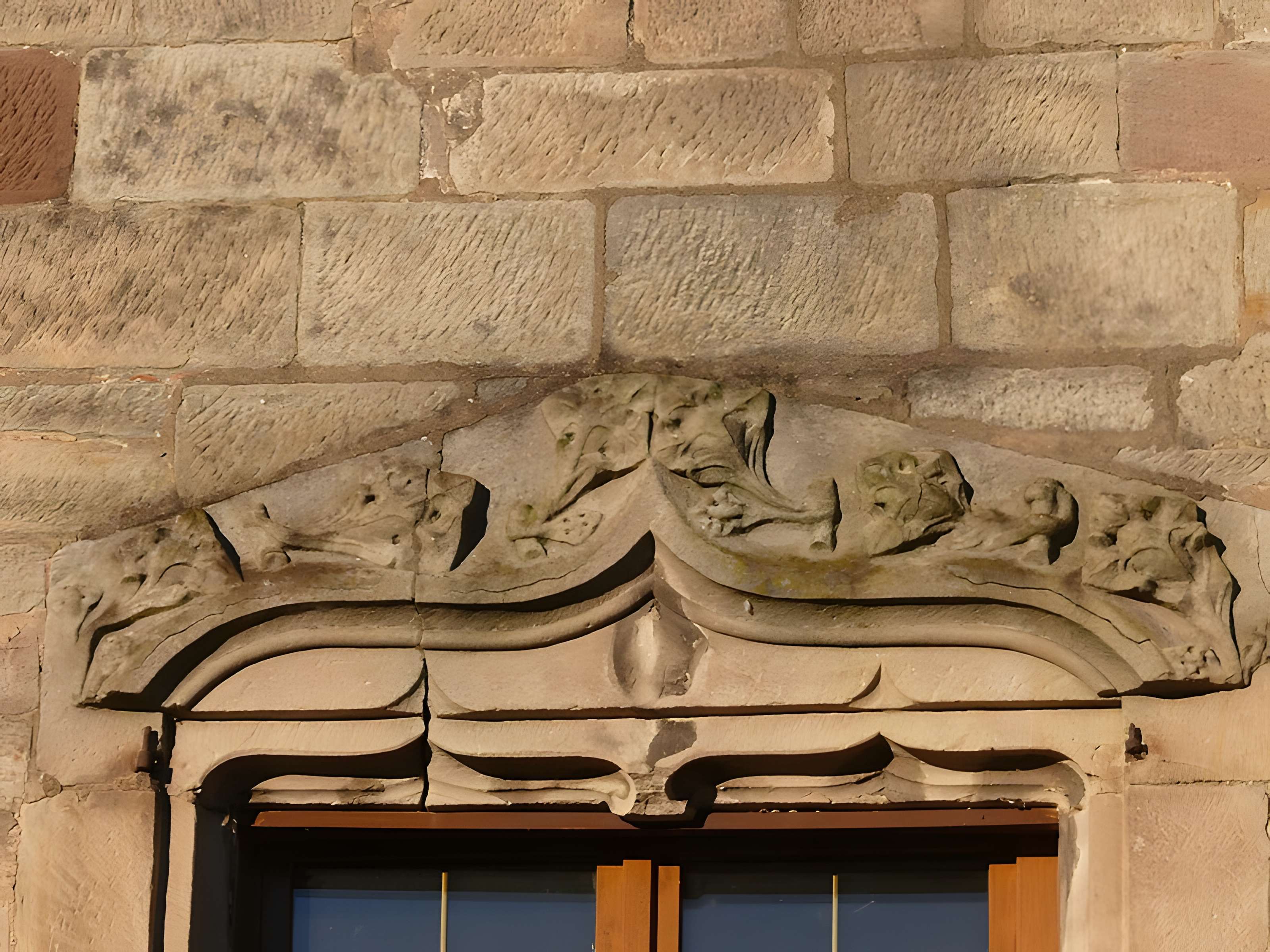 Maison à l'oriflamme à Luxeuil-les-Bains