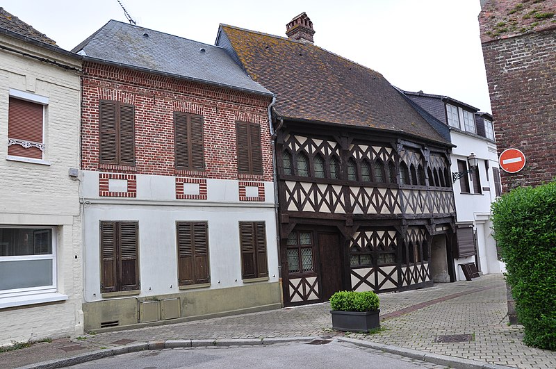 Maison à pans de bois, 2 Rue des Soufflets à Rue
