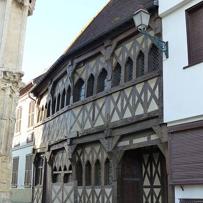 Photo de Maison à pans de bois, 2 Rue des Soufflets à Rue