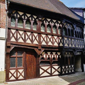 Maison à pans de bois, 2 Rue des Soufflets à Rue