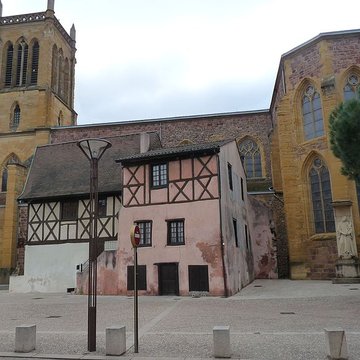 Maison à pans de bois, 2 Rue Jean-Baptiste-Salle à Roanne