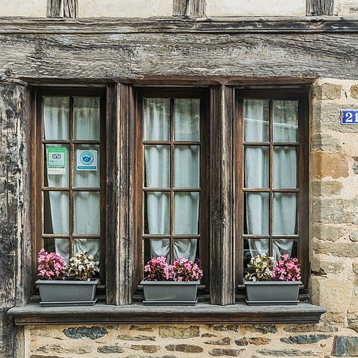 Photo de Maison à pans de bois, 21 Rue Pierre-Chalaud à Uzerche