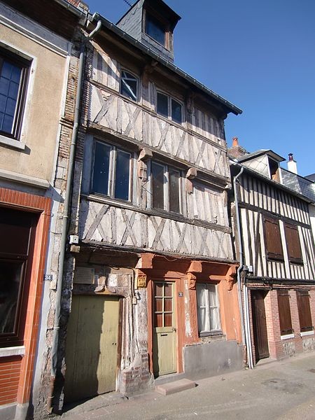 Photo de Maison à pans de bois, 32 Grande-Rue à Quillebeuf-sur-Seine