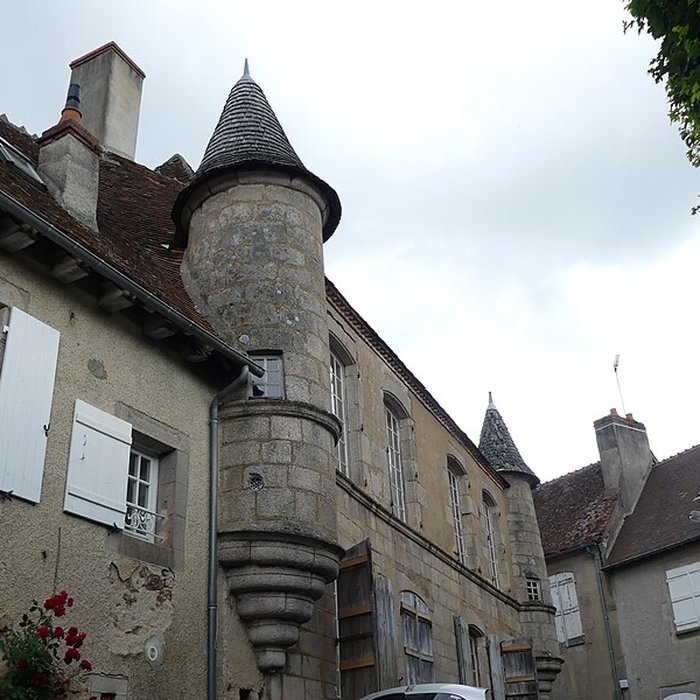 Photo de Maison à tourelles à Boussac