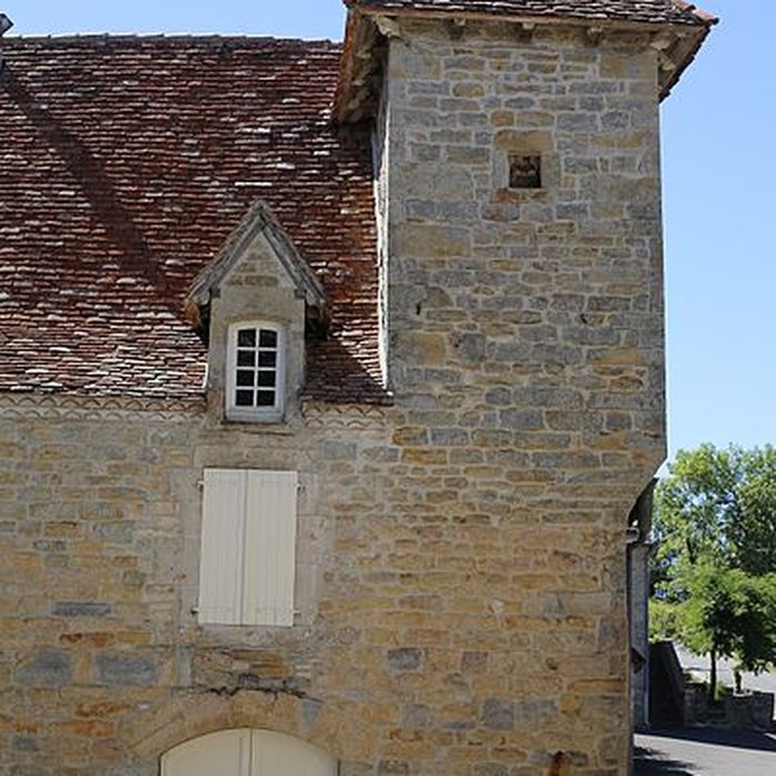 Photo de Maison à tourelles à Rignac