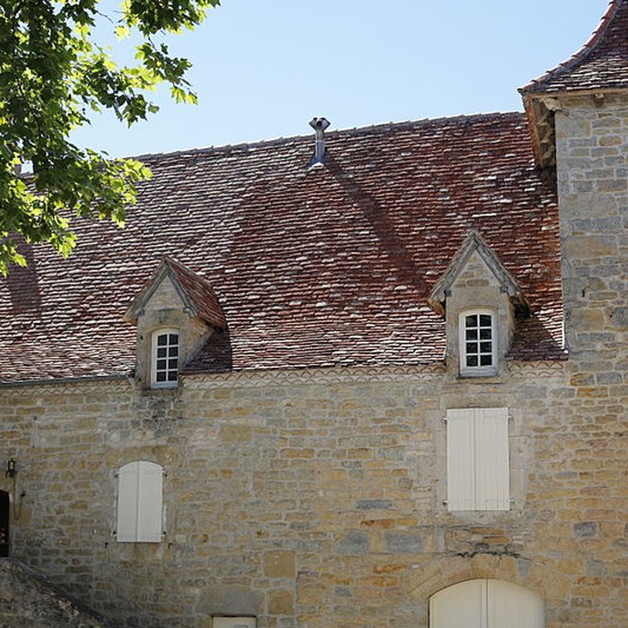 Photo de Maison à tourelles à Rignac