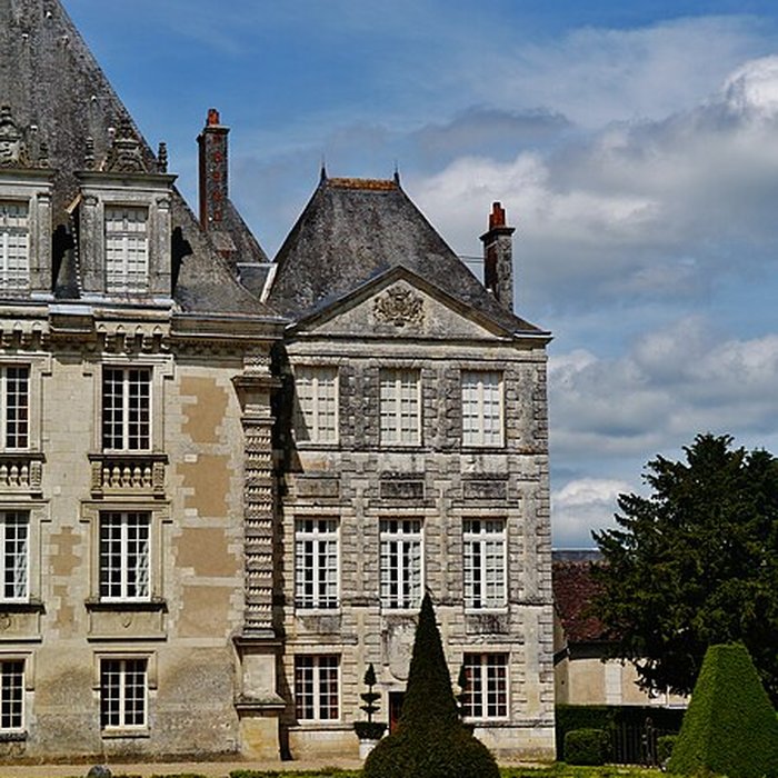 Photo de Château dAzay-le-Ferron
